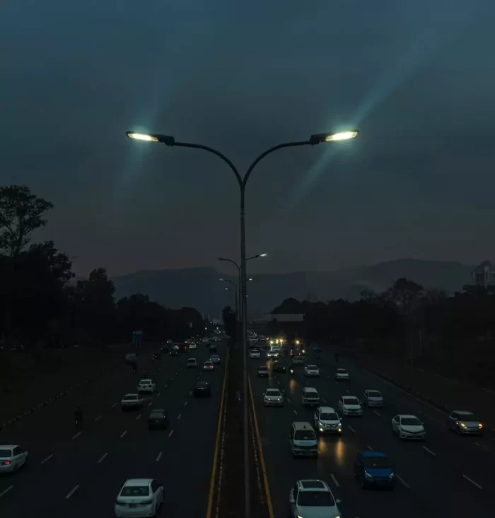 چراغ هوشمند خیابانی